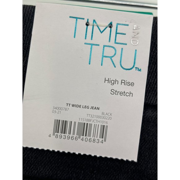 Time & Tru High Rise Stretch Wide Leg Crop Button Fly Raw Hem Jean 16 Black NEW - Picture 4 of 6